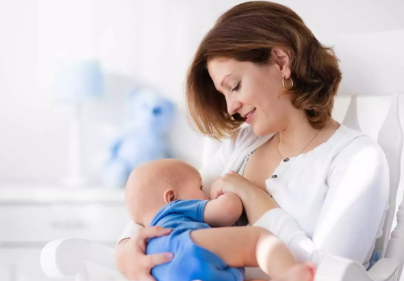 What Happens During A Breastfeeding Specialist Visit